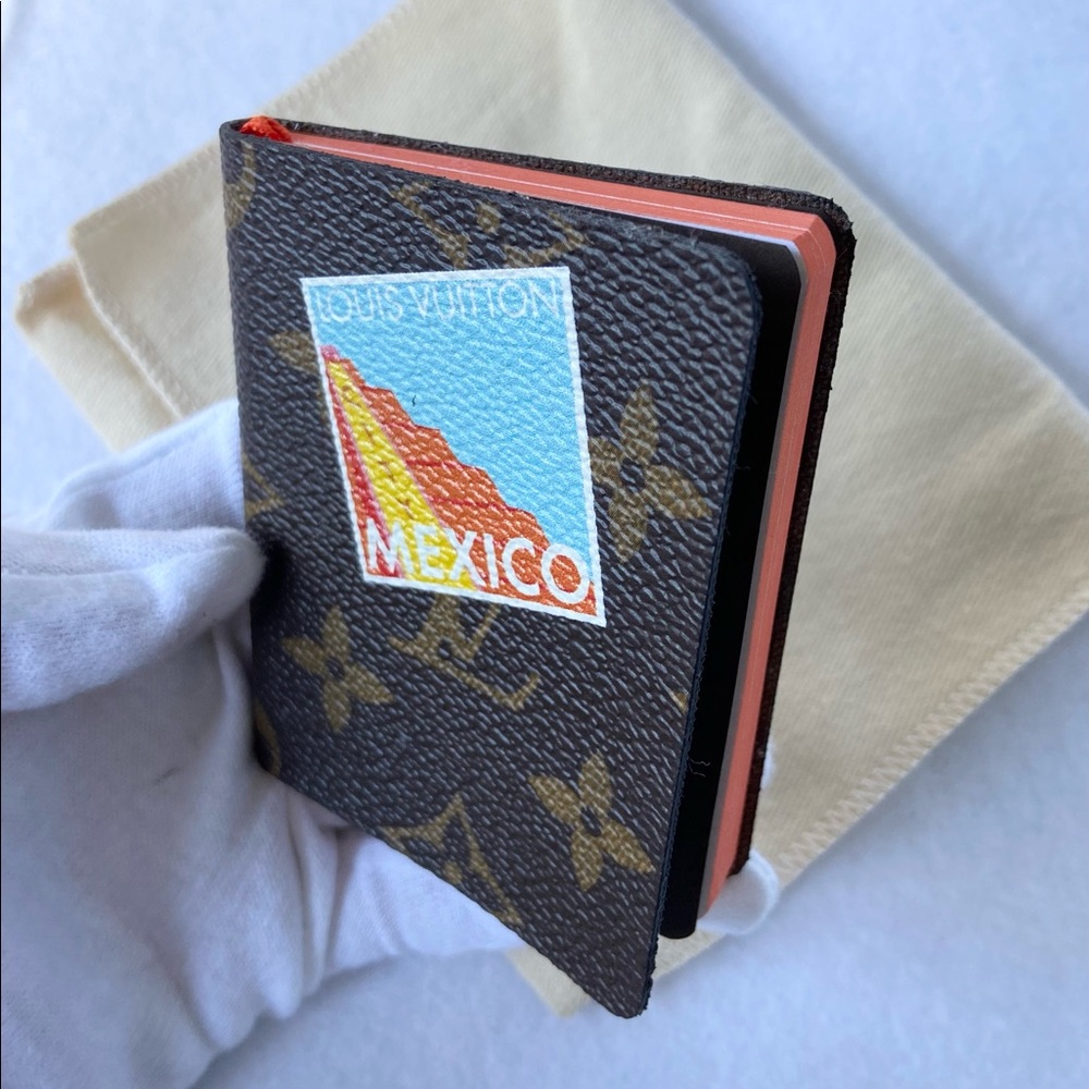SOLDLouis Vuitton Mexico Jules Mini Notebook Diary